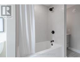 Laundry room - 158 Harvest Lane, Thames Centre, ON N0L1G2 Photo 4