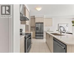 5pc Bathroom - 478 Robert Woolner Street, Ayr, ON N0B1E0 Photo 4