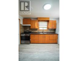 Kitchen - 67 Sutherland Avenue, Brampton, ON L6V2H6 Photo 2