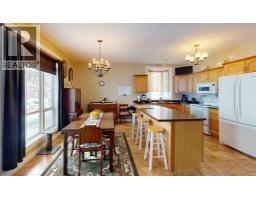 Dining room - 16040 B Twp Rd 682, Plamondon, AB T0A2T0 Photo 4