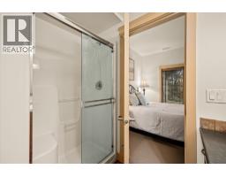 Bedroom - 1795 Country Club Drive Unit 126, Kelowna, BC V1V2V9 Photo 3