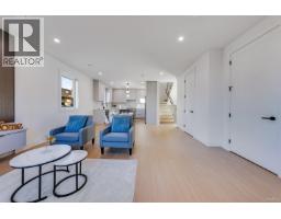 4 4211 Graveley Street, Burnaby, BC V5C3T7 Photo 4