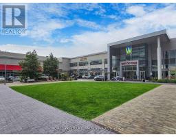 235 7181 Yonge Street, Markham, ON L3T0C7 Photo 5