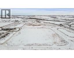 1000 Shantz Drive, Didsbury, AB T0M0W0 Photo 4