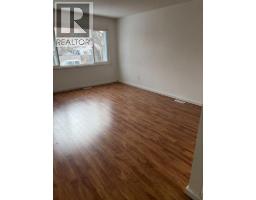 1023 Cassils Road W, Brooks, AB T1R0C8 Photo 5