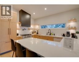 Bedroom - 9973 Purcell Drive, Vernon, BC V1B3Y9 Photo 5