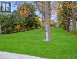 305 Hall Street, Ingersoll, ON N5C1V8 Photo 5