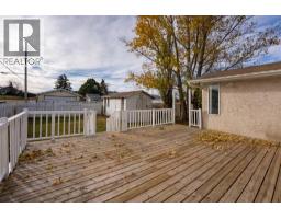 Kitchen - 118 2 Street, Shaughnessy, AB T0K2A0 Photo 3