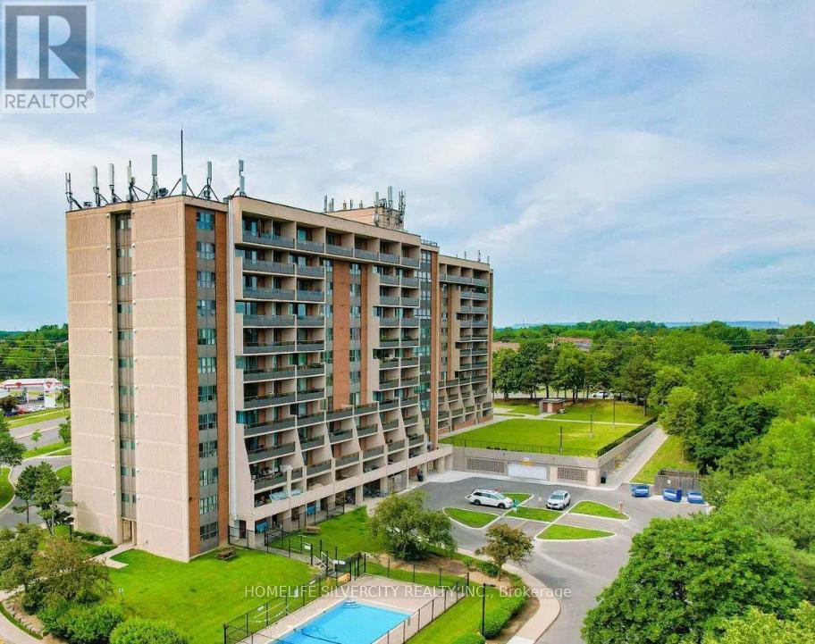 404 2929 Aquitaine Avenue