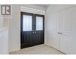 Kitchen - 173 Etheridge Avenue, Milton, ON L9E1J2 Photo 4