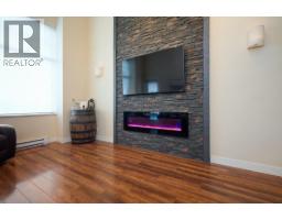 418 11935 Burnett Street, Maple Ridge, BC V2X9A9 Photo 4