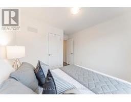 Kitchen - 43 Carneros Way, Markham, ON L6B1R2 Photo 3