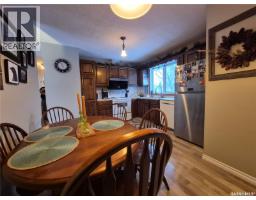 214 Clinton Place, Image 3