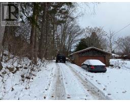 Bedroom - 14178 Yonge Street, Aurora, ON L4G0P5 Photo 5