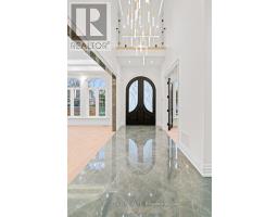 52 Child Drive, Aurora, ON L4G1Y5 Photo 3