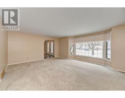 Kitchen - 54 Ashton Crescent, Waterloo, ON N2L1P9 Photo 3