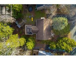 Dining room - 49 Village Crescent, Bedford, NS B4A1J3 Photo 3
