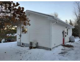 Bath (# pieces 1-6) - 156 Greenfield Road, Murray Siding, NS B6L3M4 Photo 4
