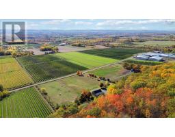 Family room - 325 Thorpe Road, Billtown, NS B4N3V7 Photo 4