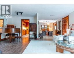 Recreation room - 70 Home Street, Hamilton, ON L9H5W3 Photo 3