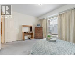 Bathroom - 312 8 Huron Street, Kawartha Lakes, ON K9V6K3 Photo 4