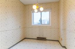 Eat in kitchen - 4301 65 Swindon Way, Winnipeg, MB R3P0T8 Photo 3