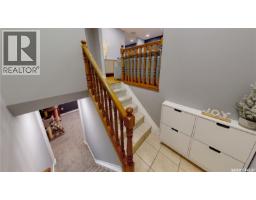 Kitchen - 1714 7th Avenue E, Regina, SK S4N4H1 Photo 3