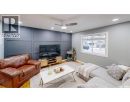 Bedroom - 1714 7th Avenue E, Regina, SK S4N4H1 Photo 5