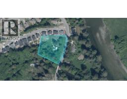 2292 Phillips Rd, Sooke, BC V9Z0Y3 Photo 3