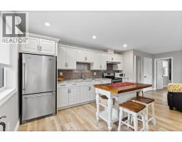 Bedroom - 845 Old Tecumseh Road, Lakeshore, ON N8L0C3 Photo 3