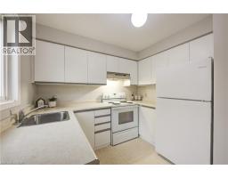 Bedroom - 370 Springbank Avenue Unit 7, Woodstock, ON N4T1L3 Photo 5