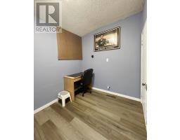 Kitchen - 505 Kings Highway, Fort Frances, ON P9A2S9 Photo 3