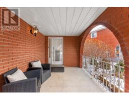 Living room - 1947 Pine Grove Avenue, Pickering, ON L1V6R5 Photo 2