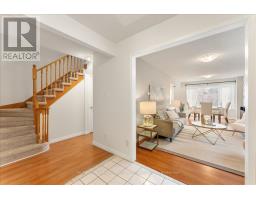 Kitchen - 1947 Pine Grove Avenue, Pickering, ON L1V6R5 Photo 4