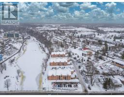 204 11 Centre Street, Greater Napanee, ON K7R3X3 Photo 3