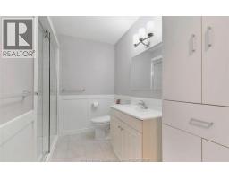 Living room - 2187 2189 Howard, Windsor, ON N8X3T9 Photo 3