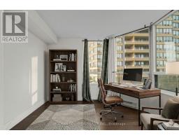 Dining room - 426 32 Clarissa Drive, Richmond Hill, ON L4C9R7 Photo 2