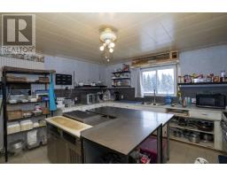 5531 Dawson Road, Thunder Bay, ON P7G0V7 Photo 3