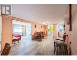 Family room - 246 Southwinds Court, South Huron, ON N0M1T0 Photo 4