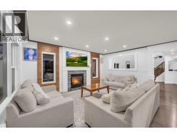 Kitchen - 475 East Lakeview Road, Chestermere, AB T1X0A2 Photo 3