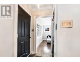 231 8 Highway, Hamilton, ON L8G1E2 Photo 3