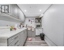 Primary Bedroom - 39 Flavian Crescent, Brampton, ON L6T3P2 Photo 4