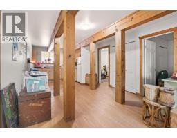 Bedroom - 978 Peninsula Rd, Ucluelet, BC V0R3A0 Photo 3