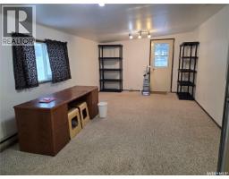 Dining room - 302 1st Avenue N, Beechy, SK S0L0C0 Photo 4