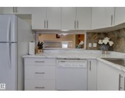 Dining room - 5626 19 A Av Nw, Edmonton, AB T6L2B9 Photo 2