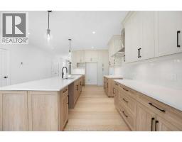 4pc Bathroom - 88 Graf Street, Harrow, ON N0R1G0 Photo 2