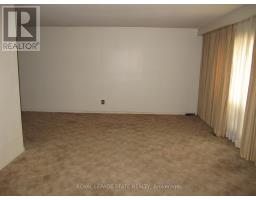 Foyer - 5280 Woodhaven Drive, Burlington, ON L7L3T4 Photo 4