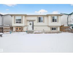 Kitchen - 22 Spruce Meadow Ln, Bon Accord, AB T0A0K0 Photo 3