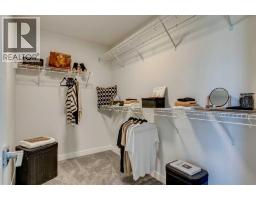 Great room - 201 Chelsea Court, Chestermere, AB T1X2Z4 Photo 4