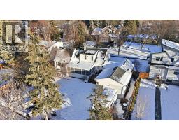 Living room - 3722 44 Avenue, Red Deer, AB T4N3H5 Photo 4